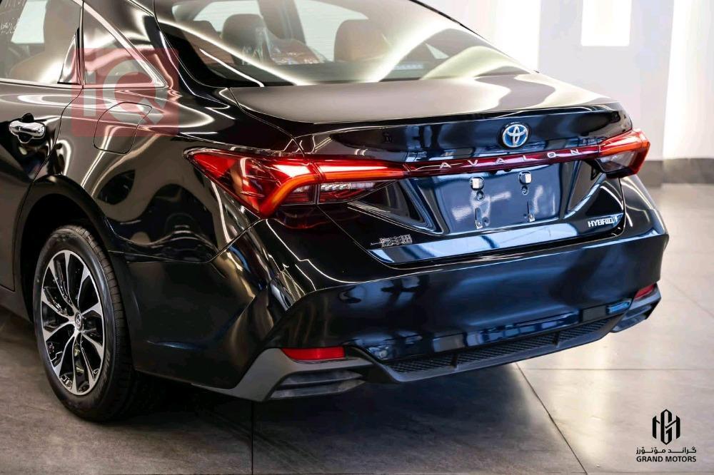 تۆیۆتا ئەڤەلۆن